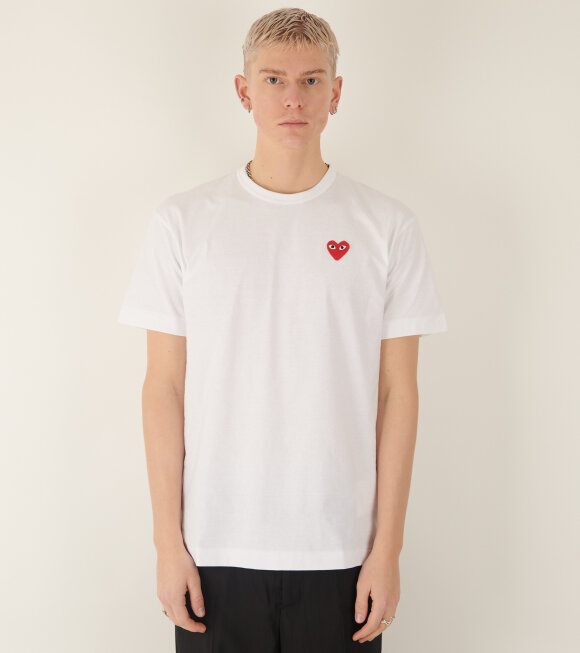 Comme des Garcons PLAY - M Red Heart T-shirt White