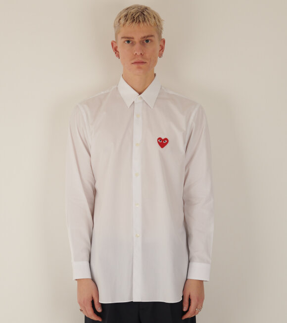 Comme des Garcons PLAY - M Red Heart Shirt White