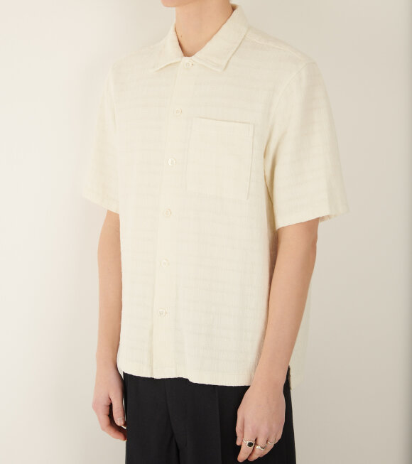 Sunflower - Spacey S/S Shirt Off-white