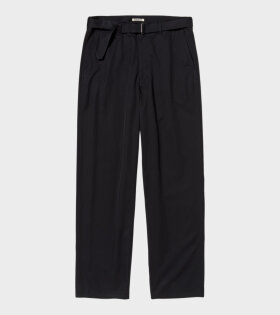 Washed Finx Silk Chambray Belted Pants Black