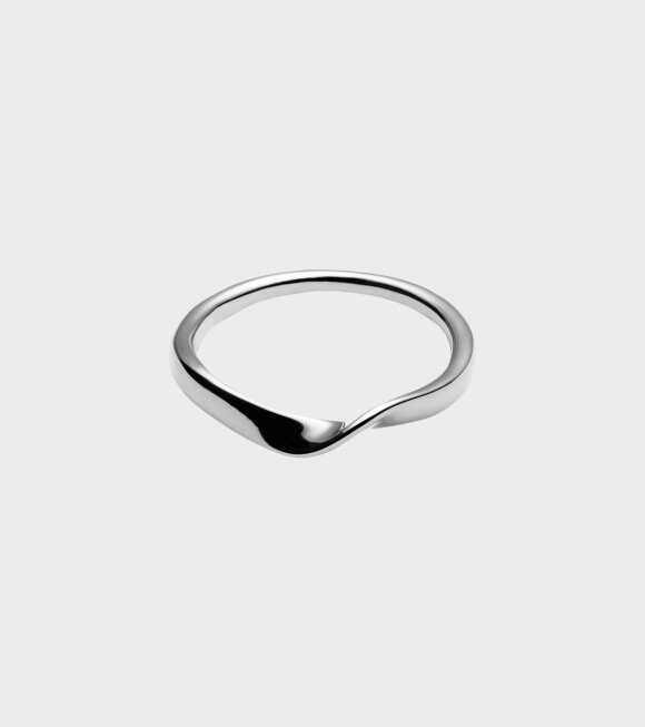 Trine Tuxen - Wave Ring II. Silver