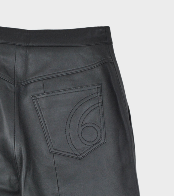 Remain - Manu Shorts Leather Black