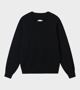 Bent Crown Sweater Black