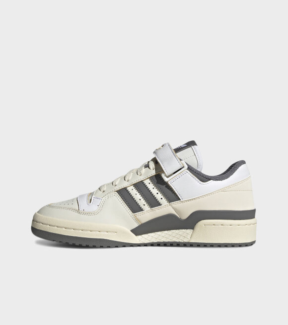 Adidas  - Forum 84 Low Off-white/Grey