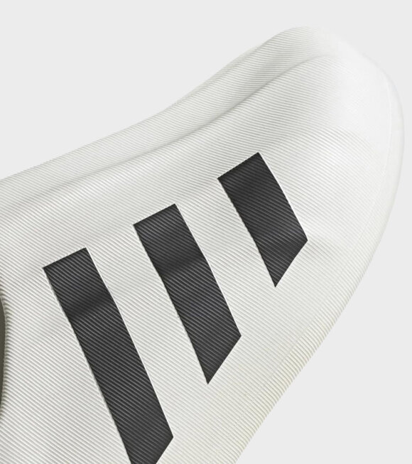Adidas  - AdiFORM Superstar White/Black