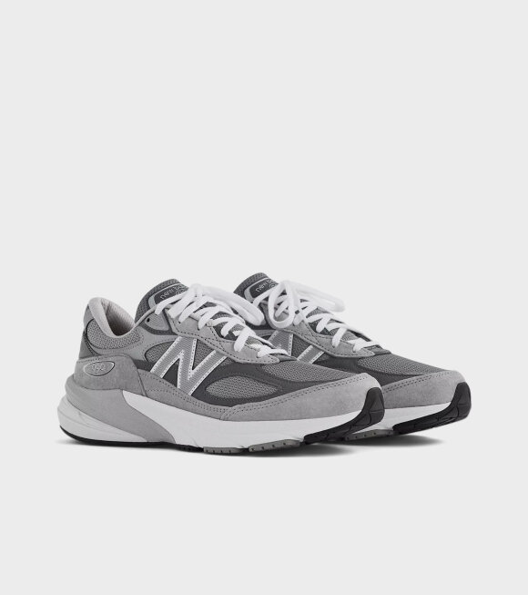 New Balance - W990GL6 Grey