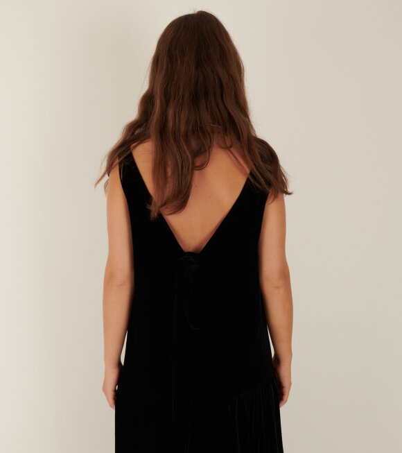 Caro Editions - Sonya Dress Black Silk Velvet