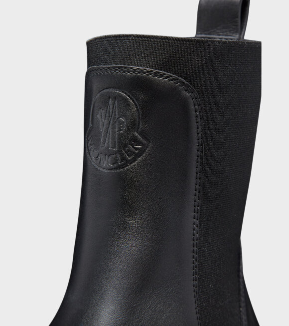 Moncler - Larue Chelsea Boots Black